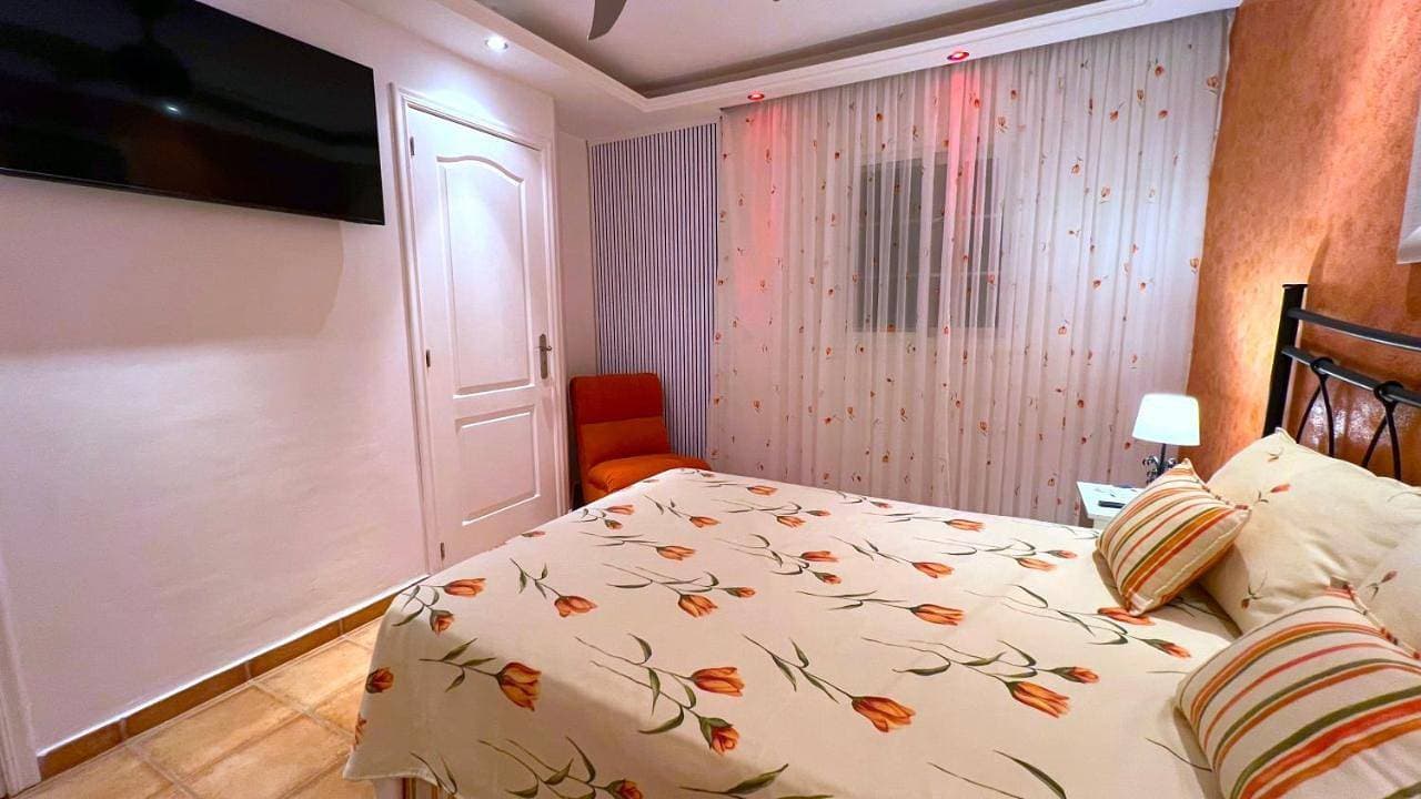 Foto 8 von 36: One-Bedroom Apartment