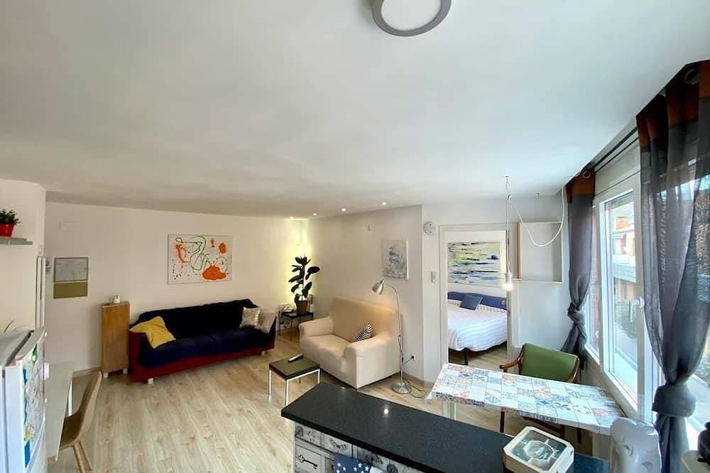 Foto 7 von 16: Enjoy the Center. Swimming pool. Gastronomy. WIFI
