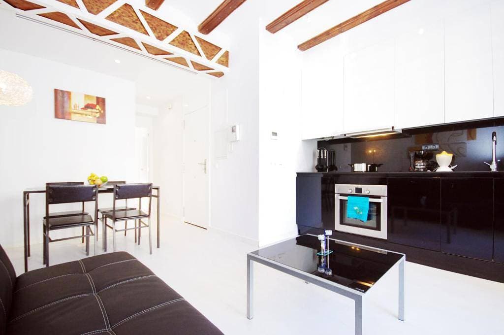 Foto 5 von 16: Reizendes Apartment mit einem Schlafzimmer, Balkon und Aussicht in Valencia