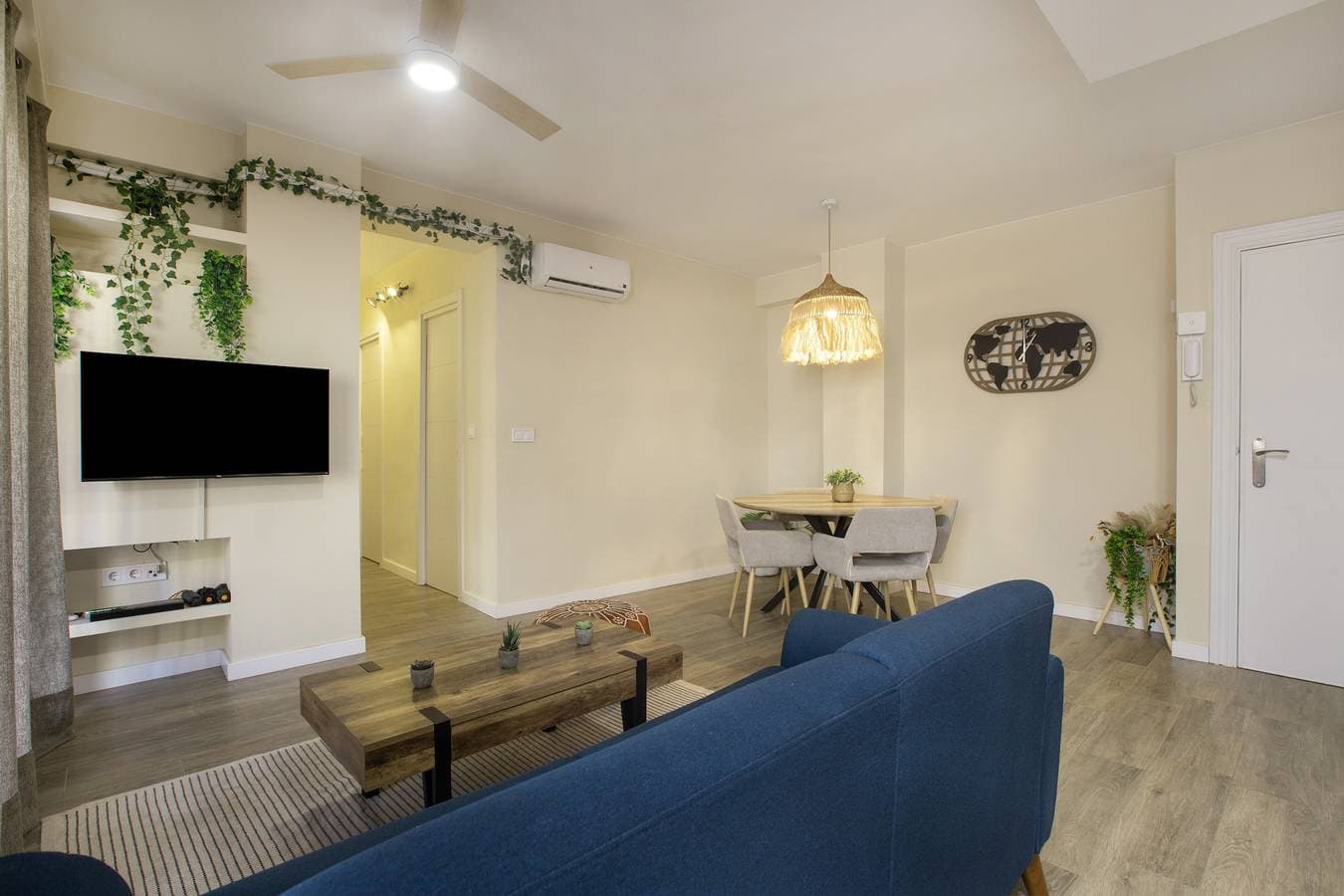 Foto 4 von 27: Ferienwohnung 'La Mejor Ubicacion Con Parking' mit Balkon, Wi-Fi und Klimaanlage