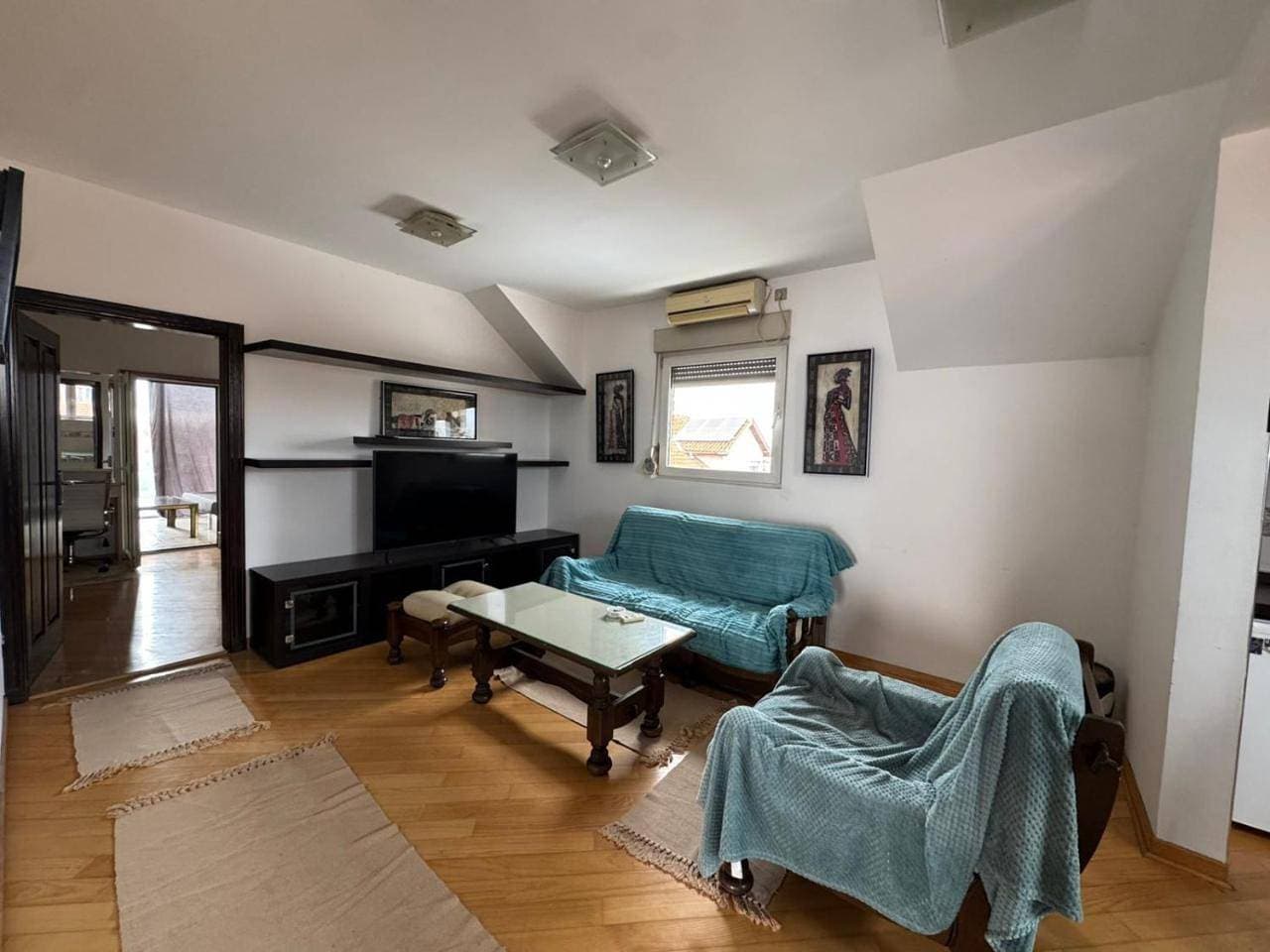 Foto 7 von 20: One-Bedroom Apartment with Balcony