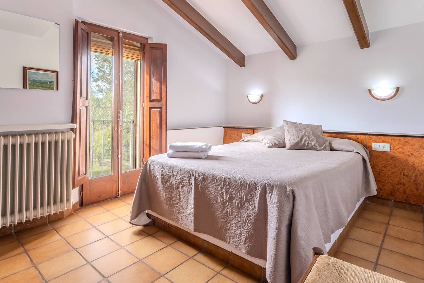Foto 11 von 30: Finca 'Can Mestrehumà' mit privatem Pool, privater Terrasse und privatem Garten