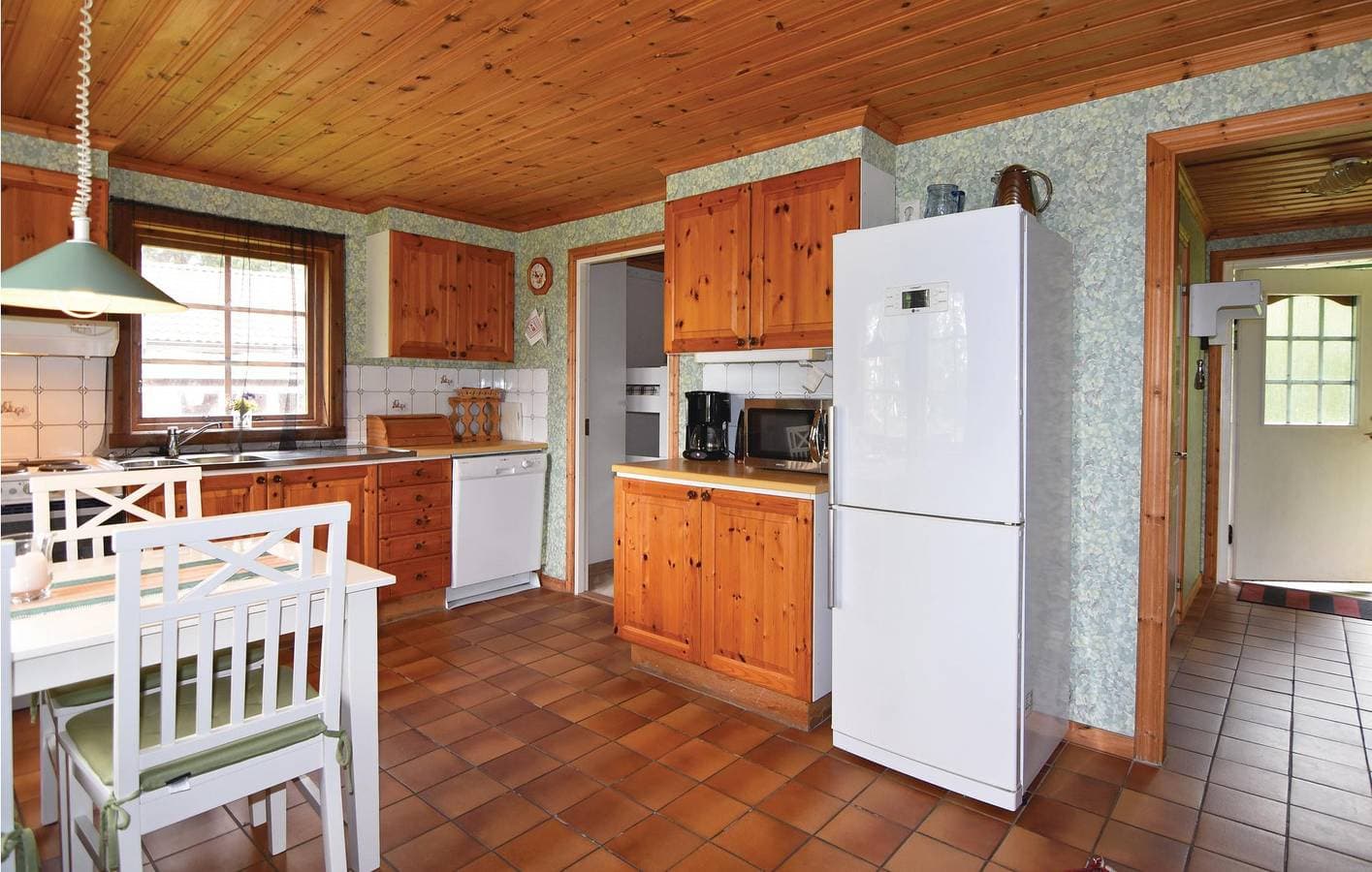 Foto 10 von 18: Ferienhaus für 4 Personen mit Terrasse