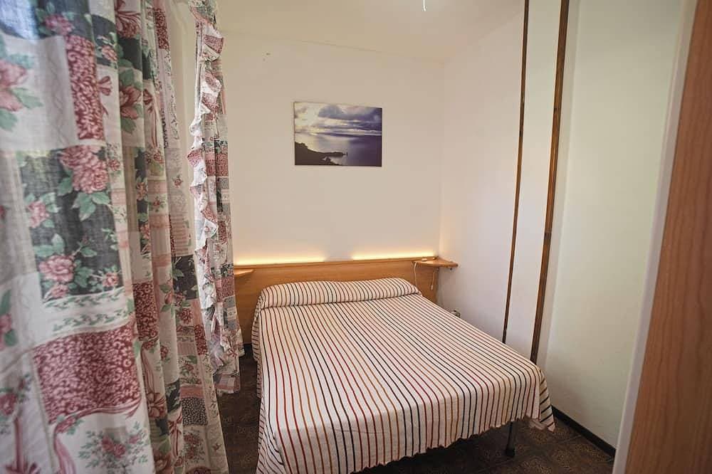 Foto 2 von 24: Appartamenti Margherita, Margherita-5 in einer Strandresidenz, Giglio Campese