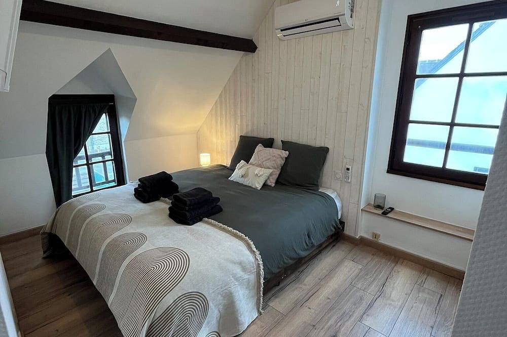House with small garden in the heart of Sologne. Near Beauval and castles. 1
