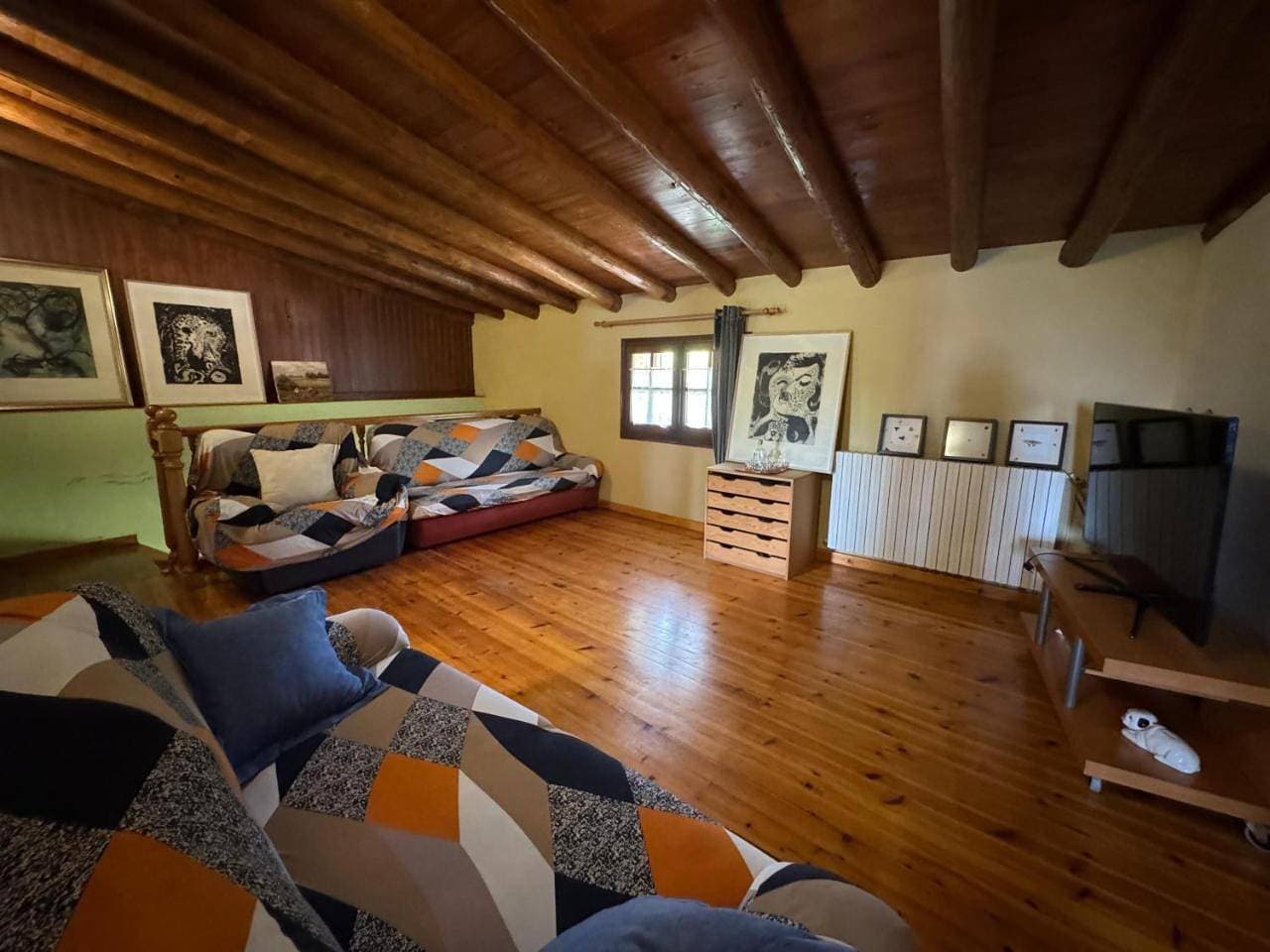 Foto 11 von 30: Three-Bedroom Chalet