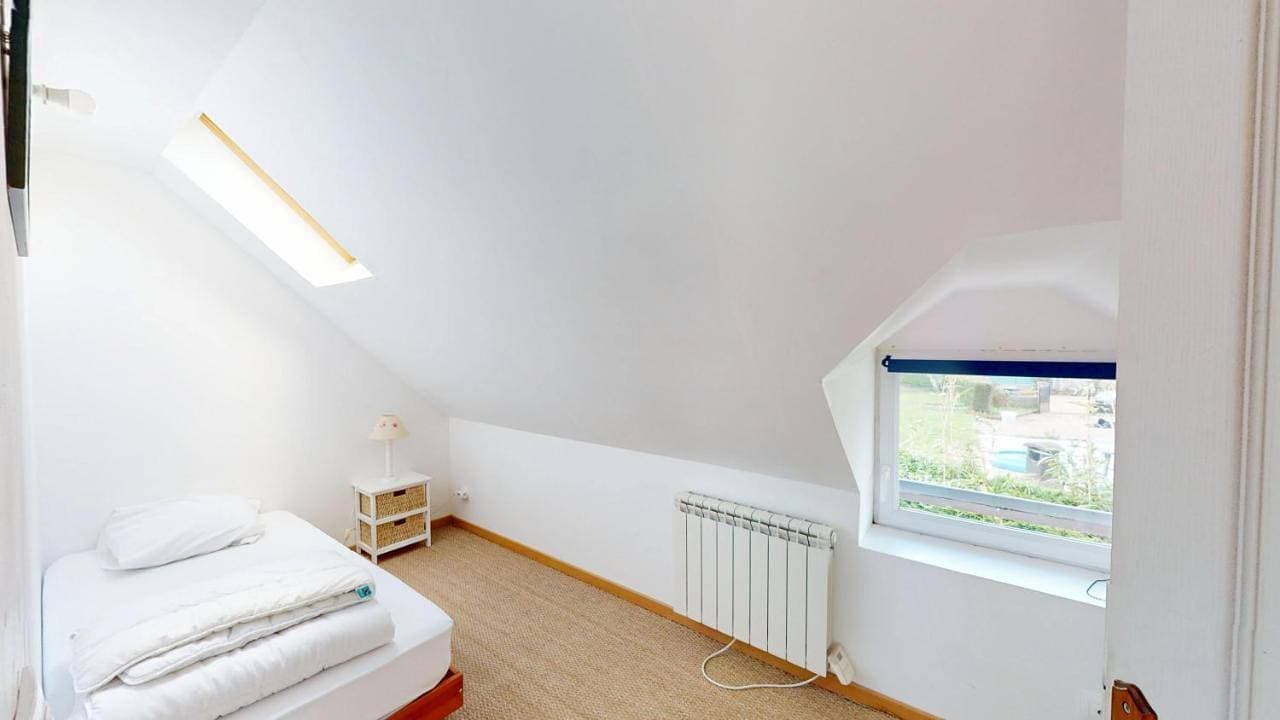 Foto 8 von 43: Three-Bedroom House