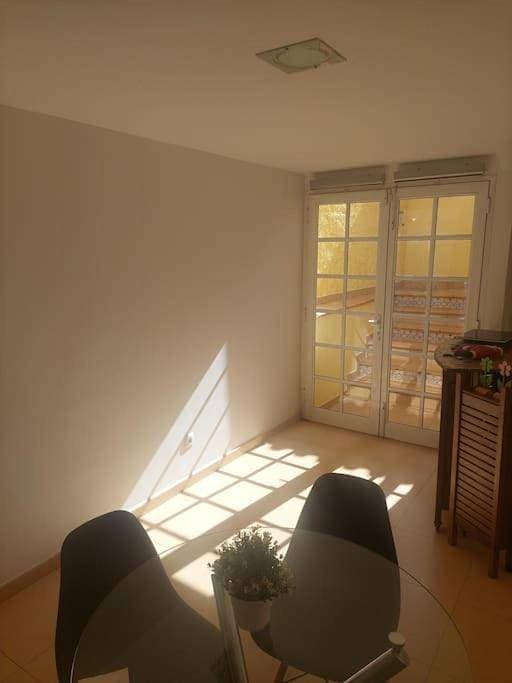 Foto 12 von 27: One-Bedroom Apartment