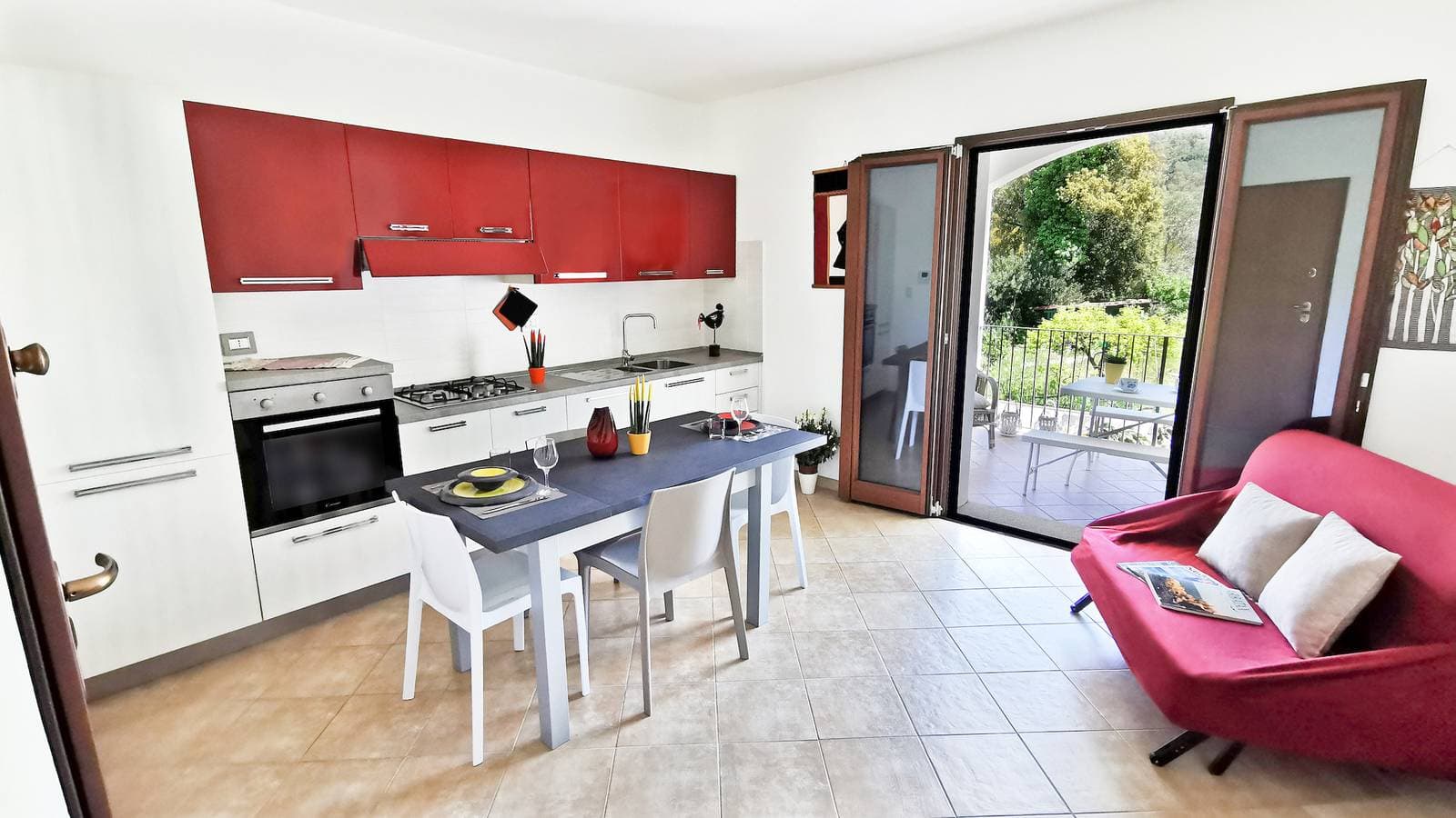 Foto 2 von 19: La Terrazza sul Faro | Cozy Flat in Arbatax