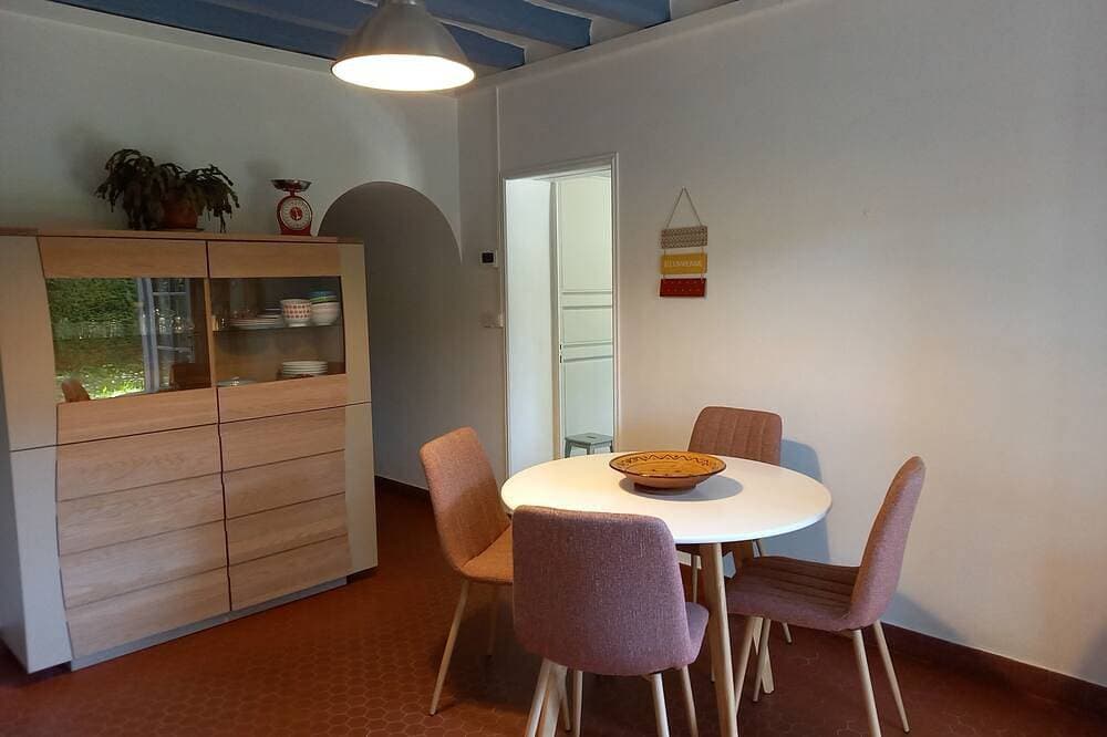 Foto 11 von 14: Erdgeschoss eines charmanten, komfortablen Hauses aus dem 19. Jahrhundert mit privatem Garten