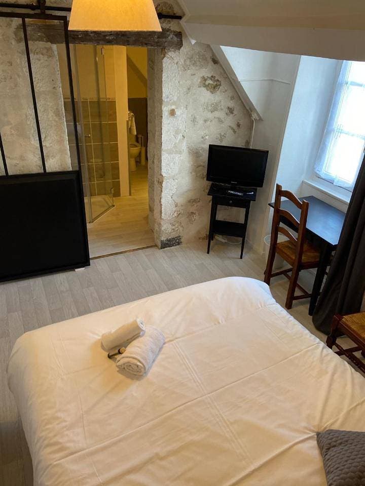 Foto 7 von 14: Double Room with Private Bathroom