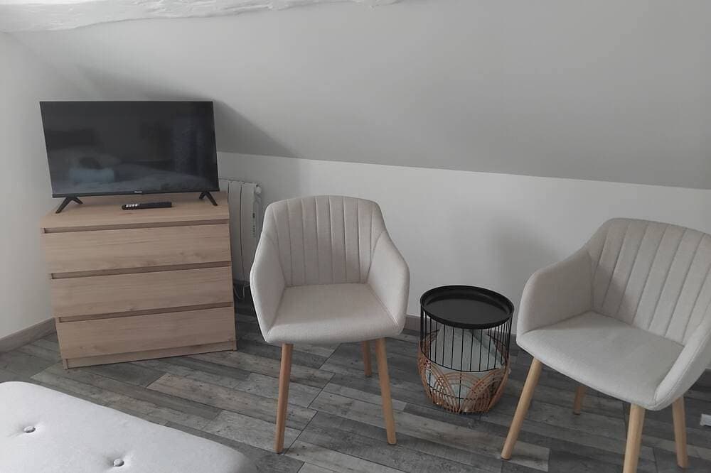 Foto 7 von 19: Gîte „L’annexe“ mit privater Terrasse, eigenem Garten und WLAN