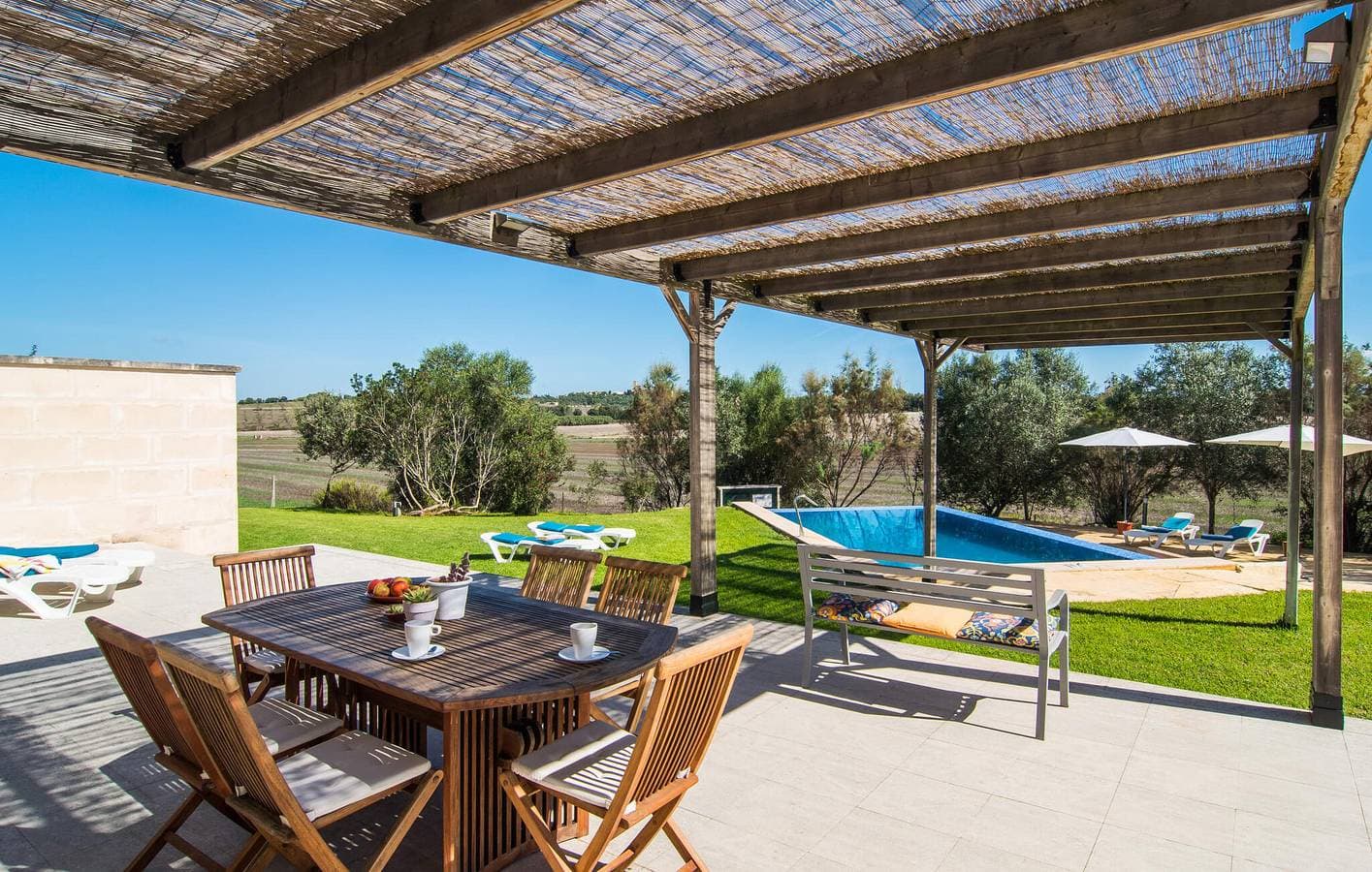 Foto 7 von 51: Gemütliche Wohnung mit Terrasse, Pool & AC in der Nähe von Ariany