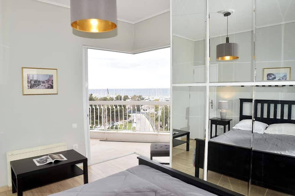 Foto 4 von 27: Athens Edem Beach Penthouse, panoramic sea view
