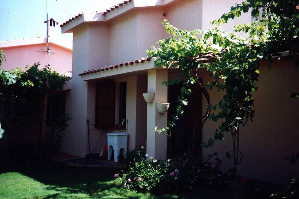 Villa mit Garten, maximal 5 Minuten vom Strand entfernt, ideal für Familien 1