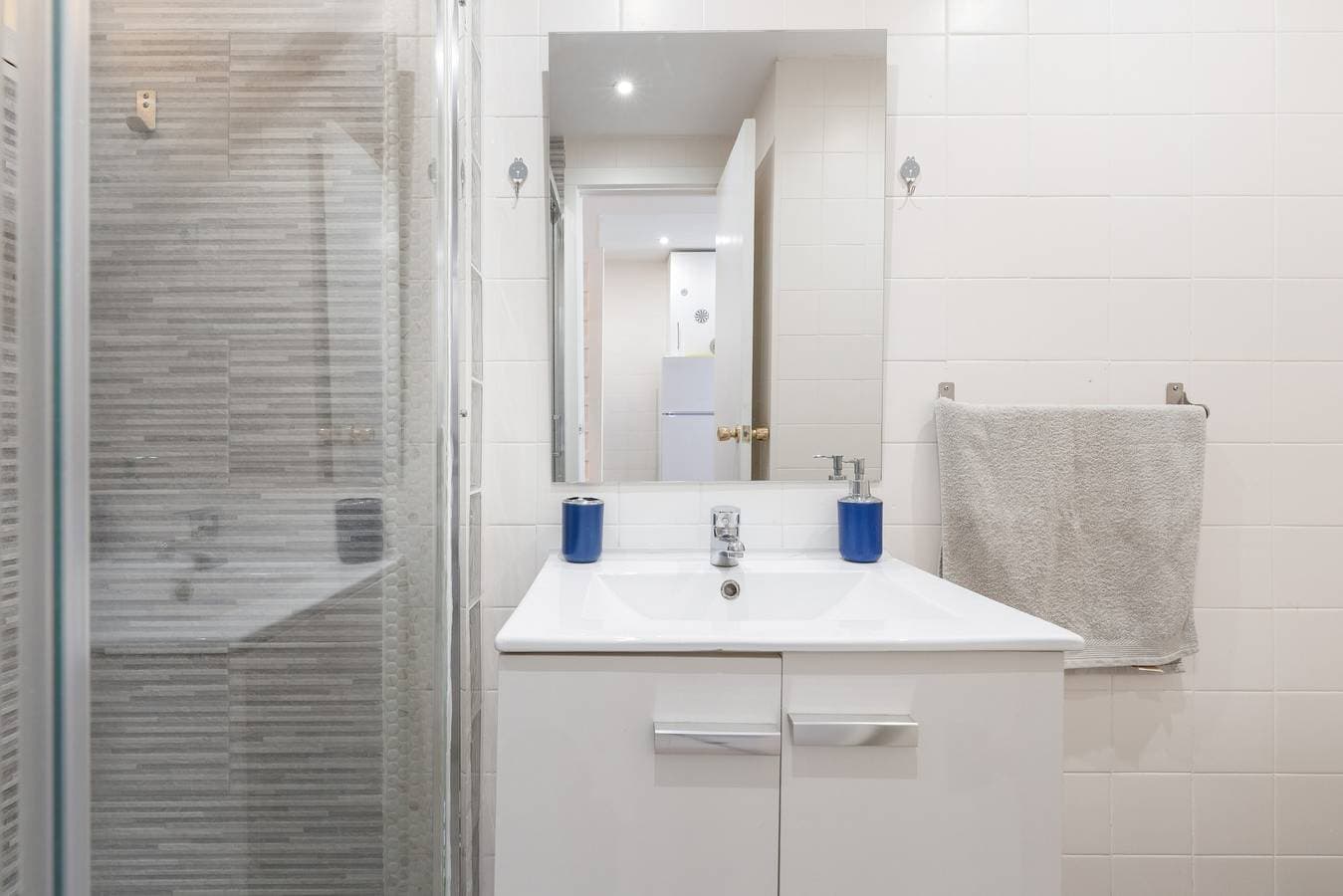 Foto 13 von 24: Apartment 'Minerva701' mit Meerblick, WLAN und Klimaanlage