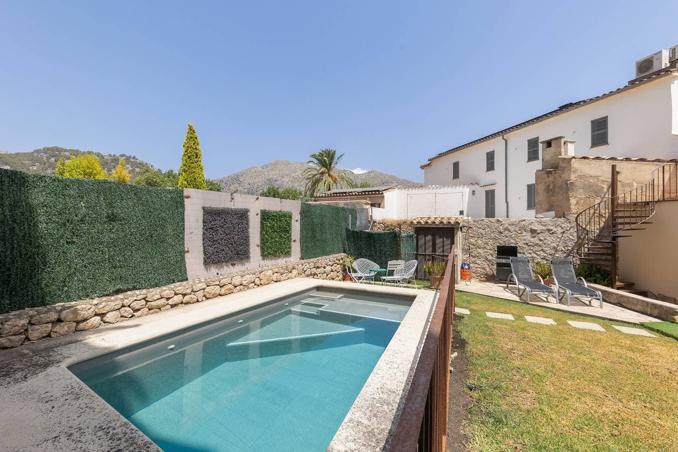 Casa Horta Den Menut 1