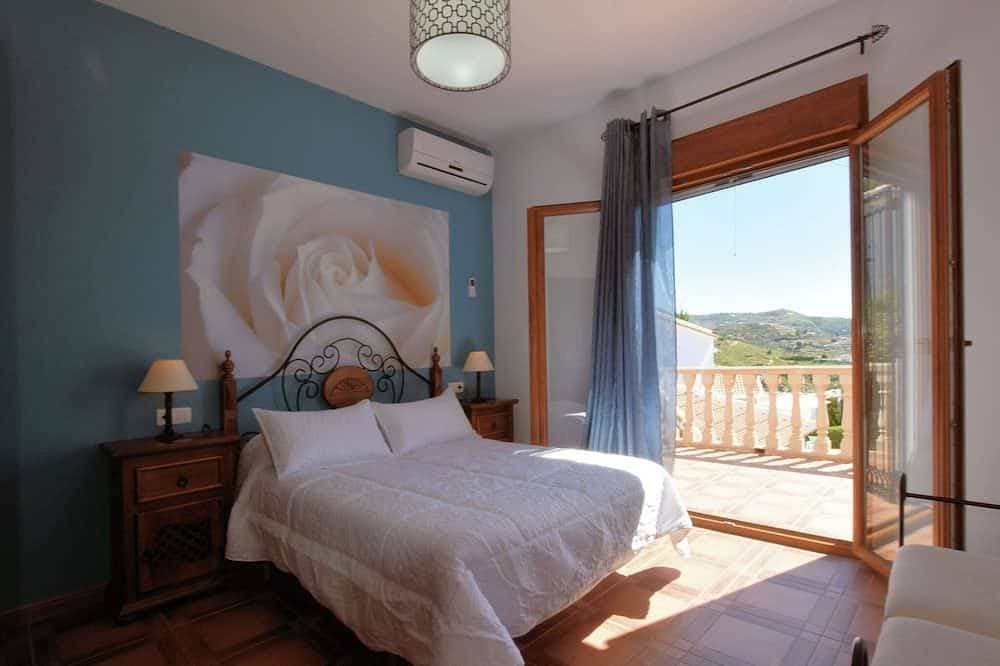 Foto 7 von 30: Familienvilla mit Terrasse