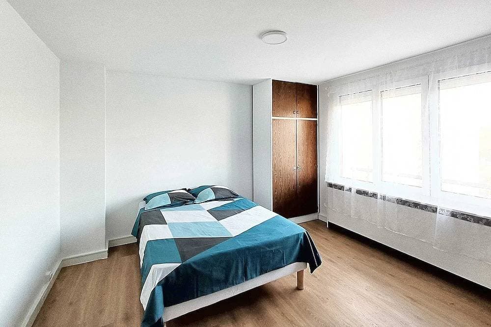 Foto 4 von 14: Homerez - Haus in Bondy – 10 Pers