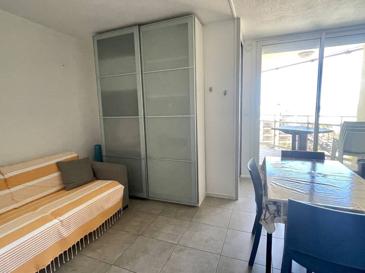 Foto 11 von 23: Wunderschöne Wohnung mit Klimaanlage und Terrasse in Canet-en-Roussillon