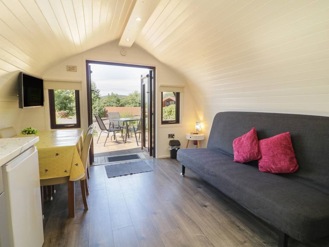 Foto 4 von 31: Hütte für 2 Personen mit Garten