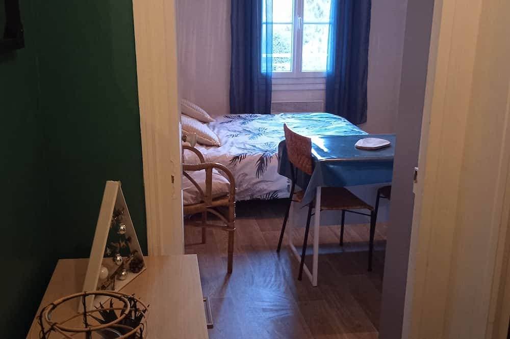 Foto 4 von 12: Nice studio 8 heart of bagnoles de l'Orne