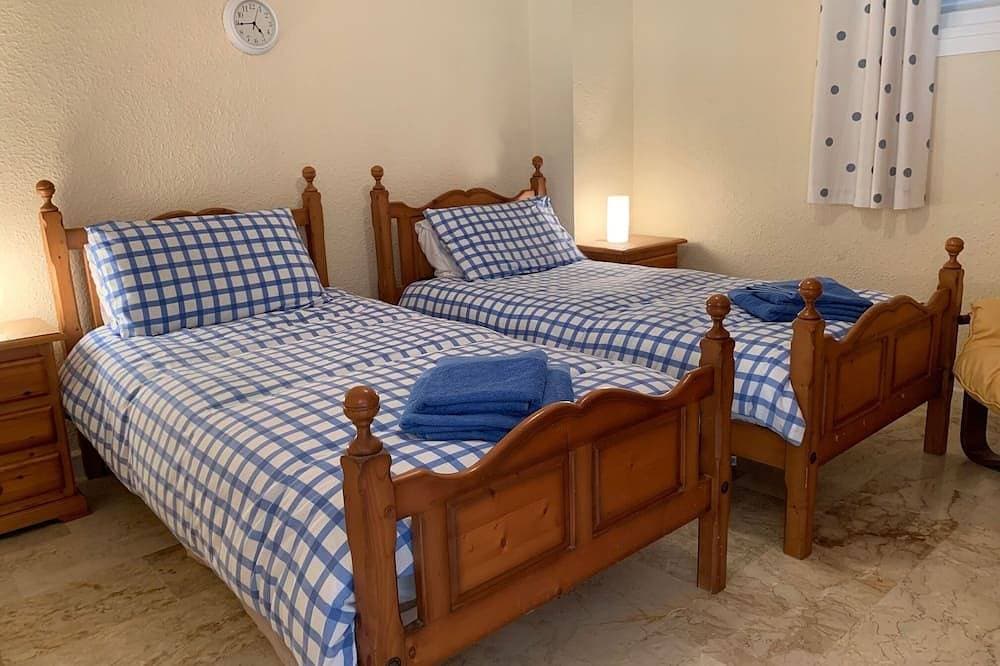 Foto 4 von 24: Superb Front Line Apartment