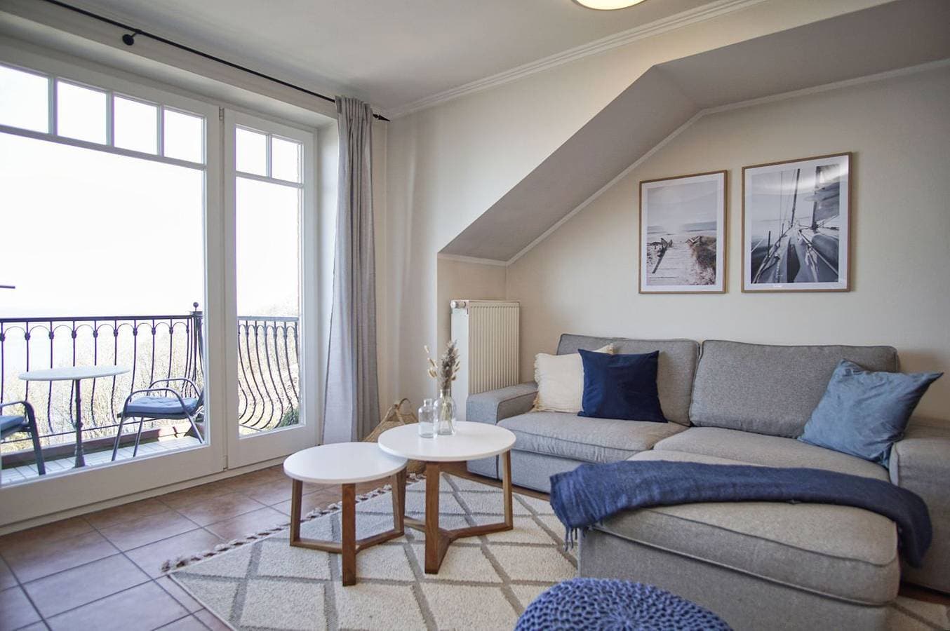 Foto 3 von 28: Ferienwohnung mit traumhaftem Meerblick - Haus am Meer FeWo 11