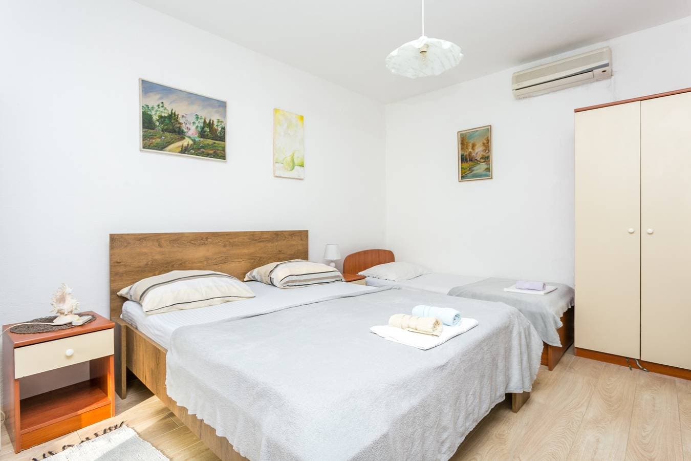 Foto 13 von 19: Studio Appartement am Strand Drasnice, Makarska -b