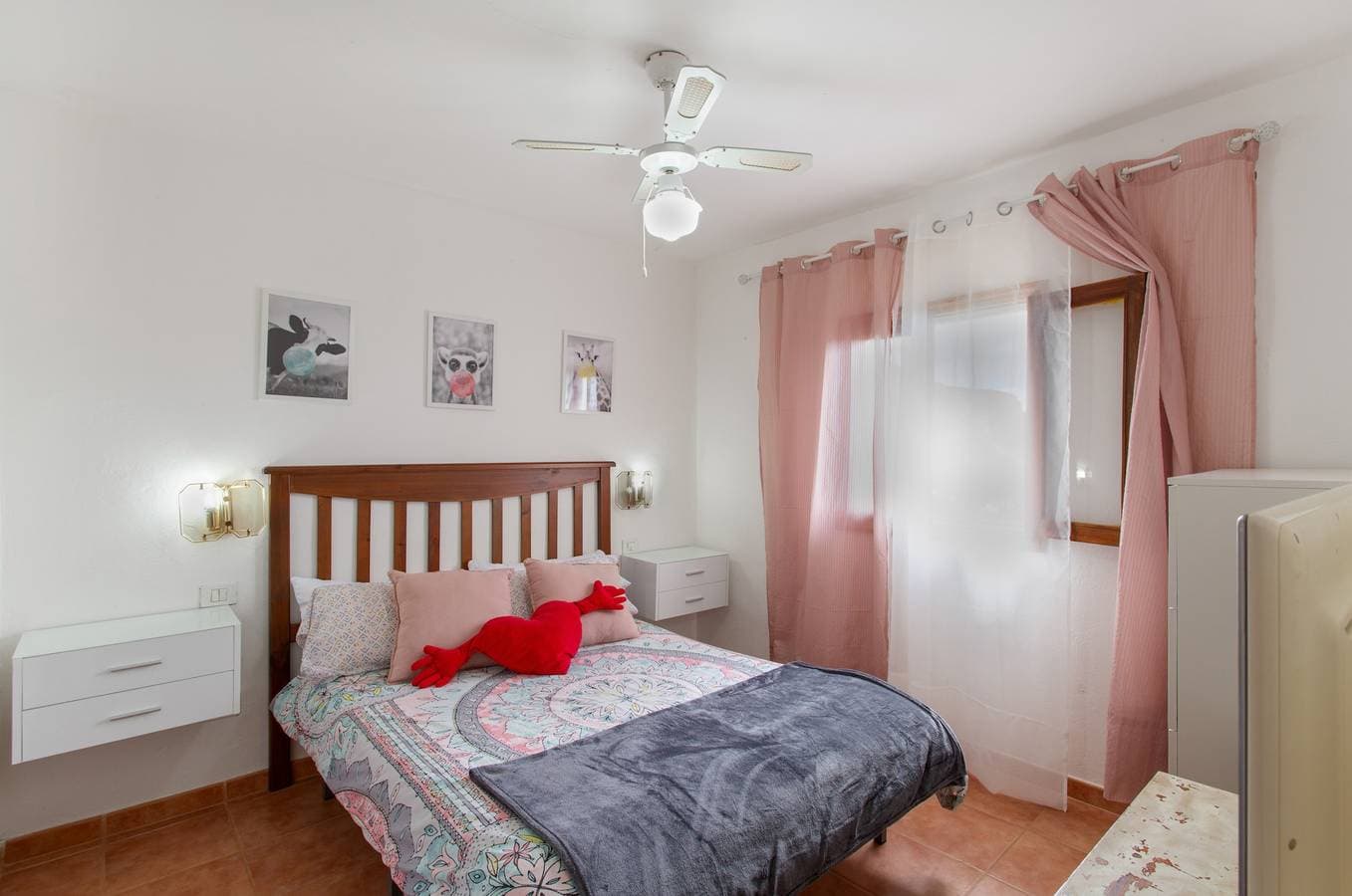 Foto 12 von 25: Ferienvilla 'Alejo' mit Meerblick, privater Terrasse und eigenem Garten