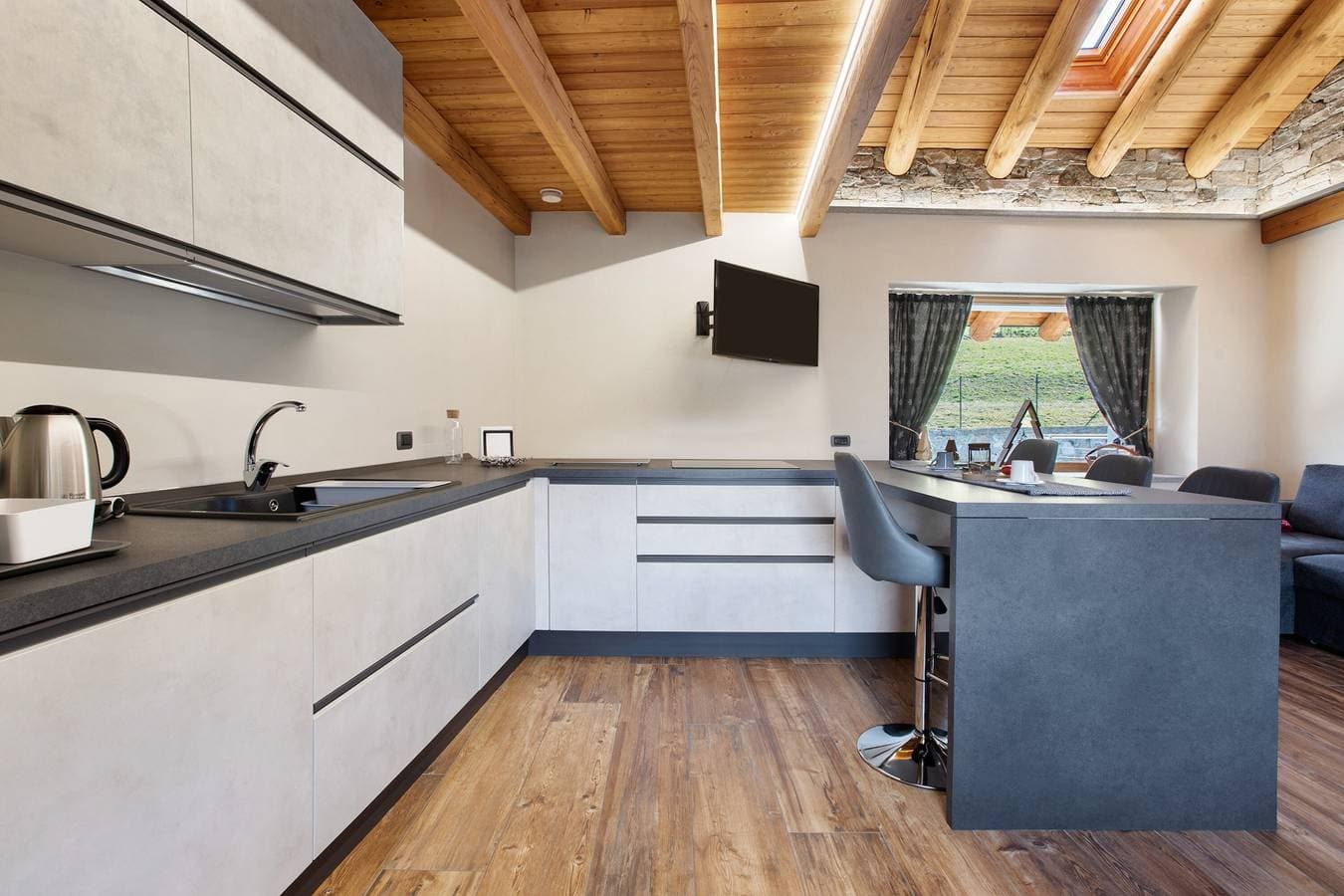 Foto 7 von 25: Ferienhaus 'Alpine A&S' mit Bergblick, WLAN und Klimaanlage