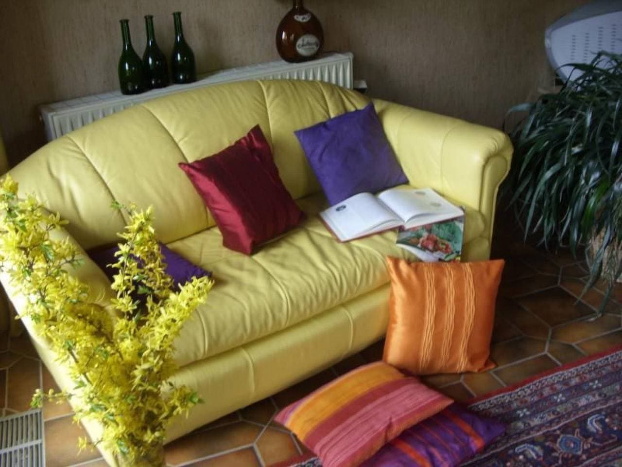 Foto 7 von 13: Mit Terrasse und Parkplatz