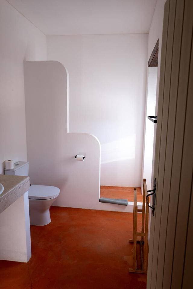 Foto 8 von 16: Two-Bedroom Apartment with Lake View