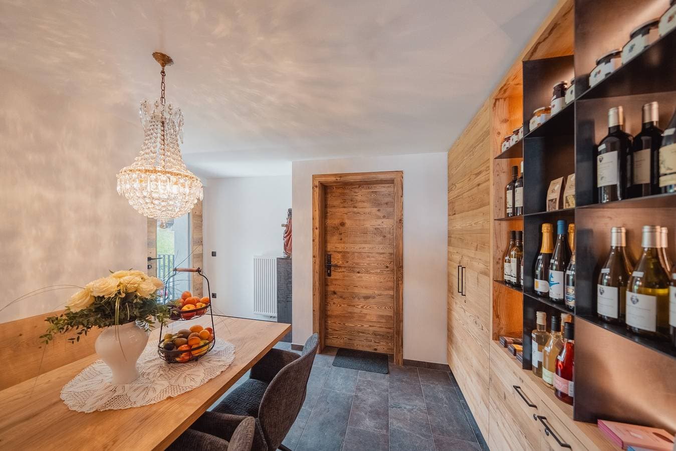 Foto 12 von 64: Ferienwohnung 'Edelweiß' mit Bergblick, Gemeinschaftsterrasse und WLAN