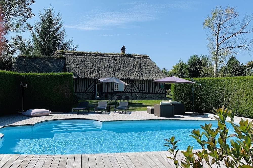 Normannisches Ferienhaus und Gästehaus für 6/7 Personen mit beheiztem Pool 1