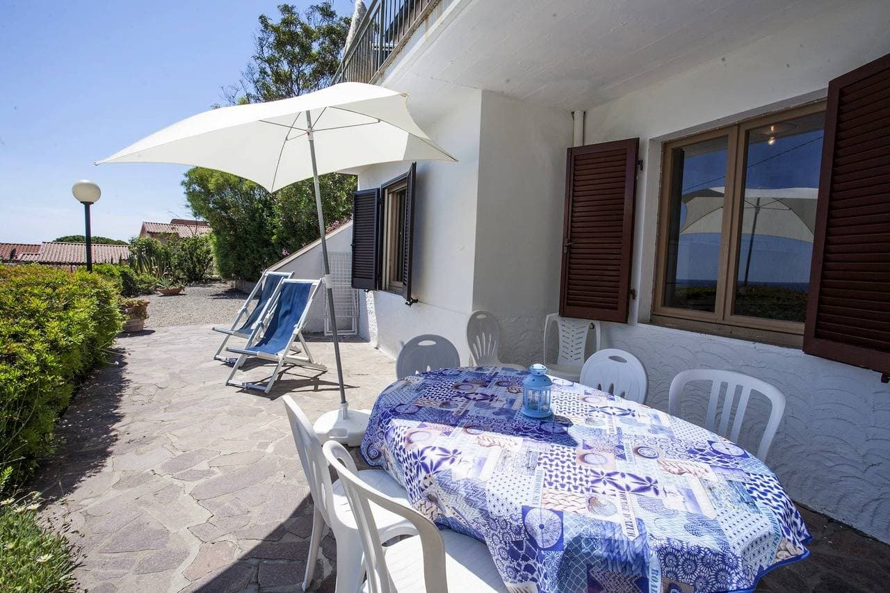 Foto 6 von 19: Ferienwohnung für 6 Personen mit Garten