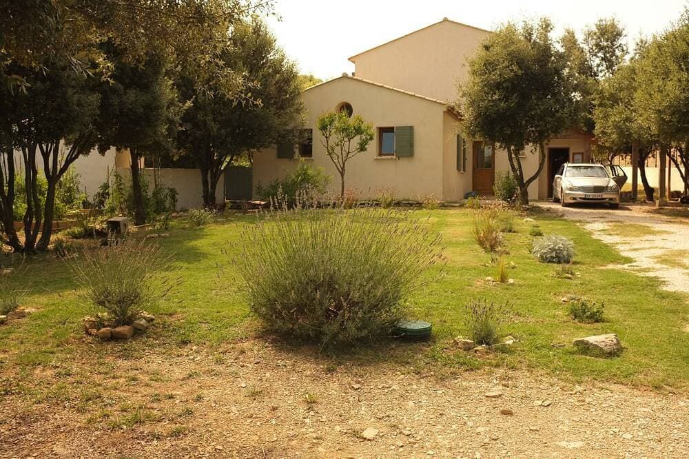 Foto 13 von 21: Wunderschöne Bastide in einer grünen und ruhigen Umgebung.