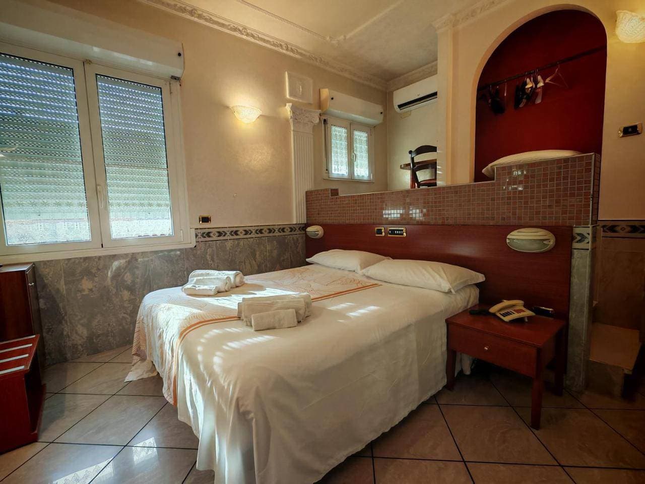 Foto 6 von 27: Standard Double Room