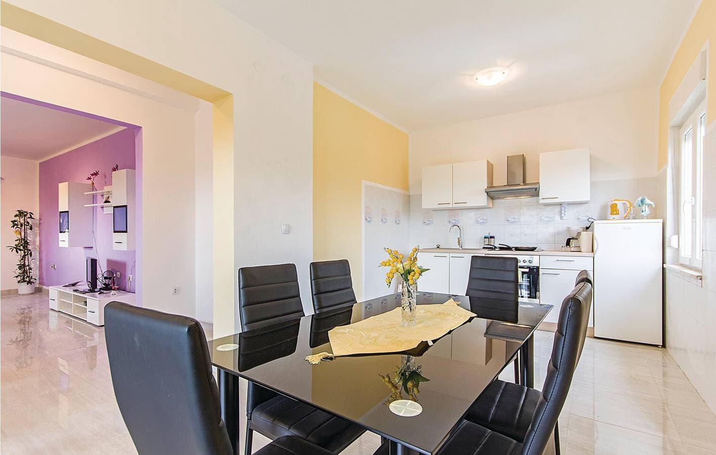 Foto 5 von 32: Reizende 1-Zimmer-Wohnung mit Pool, in der Nähe von Restaurants und dem Stadtzentrum