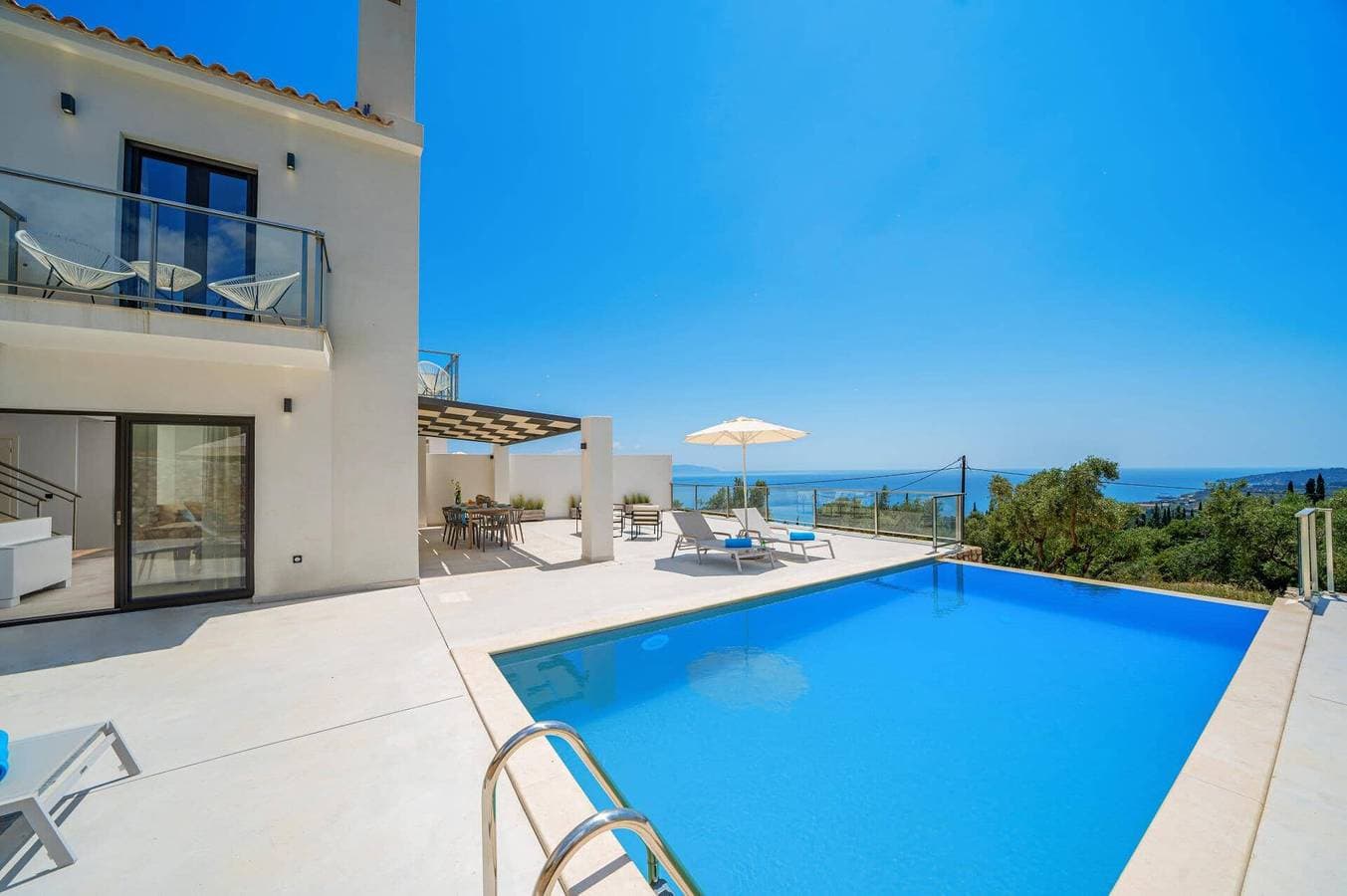 Foto 4 von 26: Villa für 4 Personen mit Garten