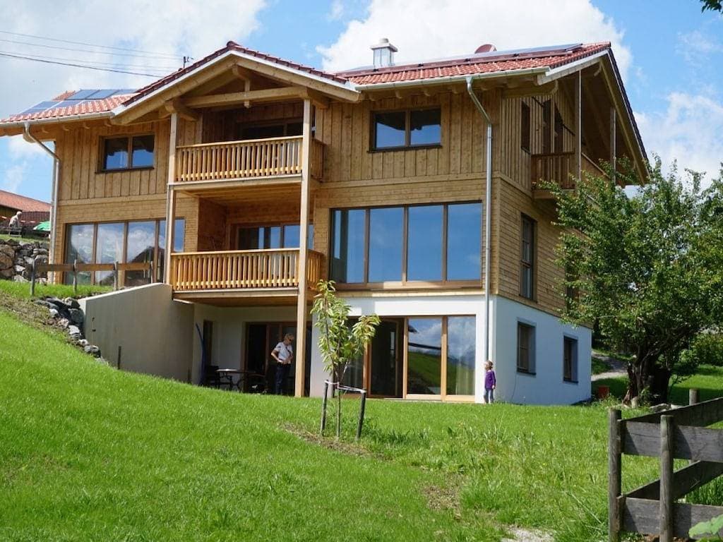 Hütte in Dietringen mit Schwimmbecken 1