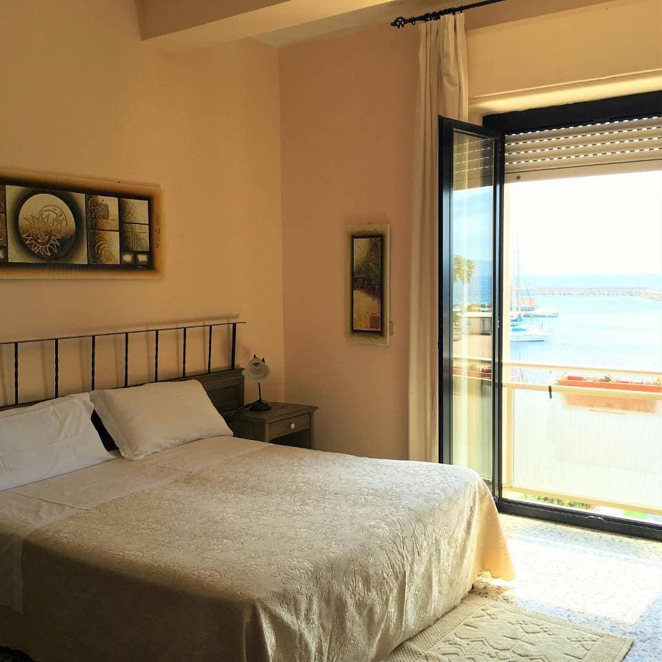 Foto 10 von 16: Superior Double or Twin Room with Sea View