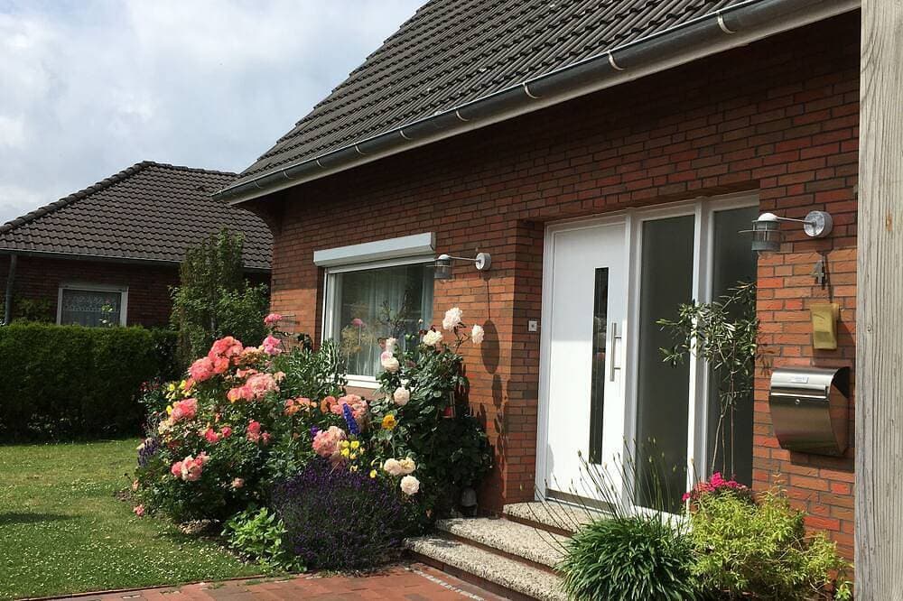 Foto 6 von 18: Ferienwohnung de Vries, direkt am Wellenpark