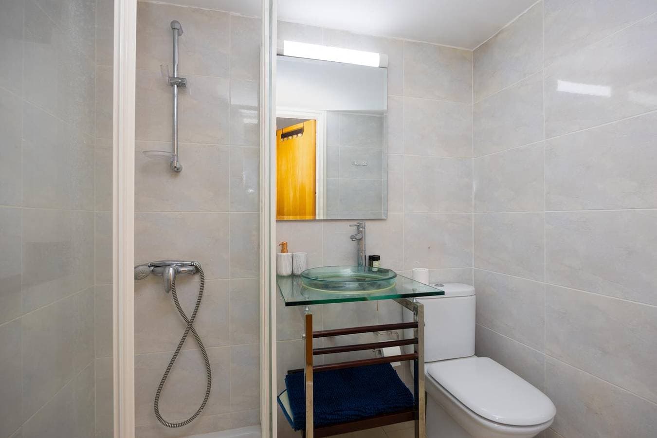 Foto 10 von 20: Villa für 4 Personen mit Meerblick