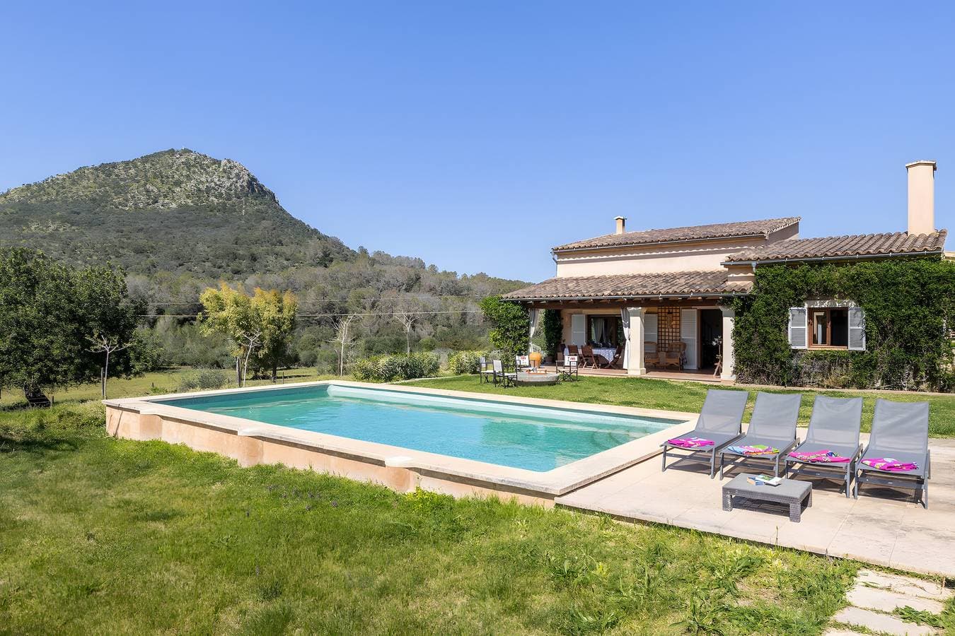 Finca in Mallorca with Private Pool 1