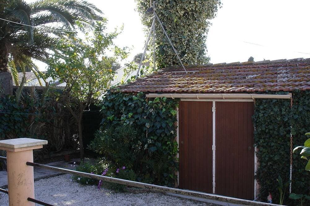 Foto 9 von 30: Ruhig gelegenes Ferienhaus mit 4 Zi & 2 Badzi in Strandnähe.