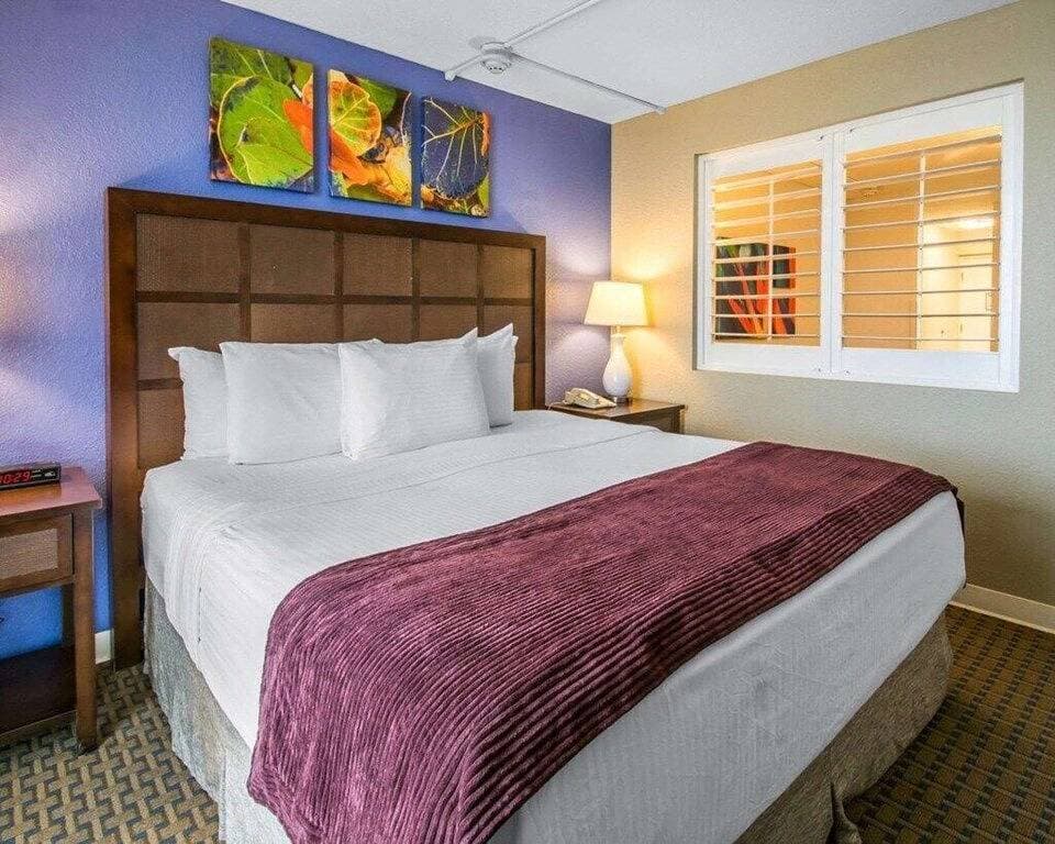 Foto 10 von 10: Ormond Beach | Romantic Beach Retreat | Pool + Beach