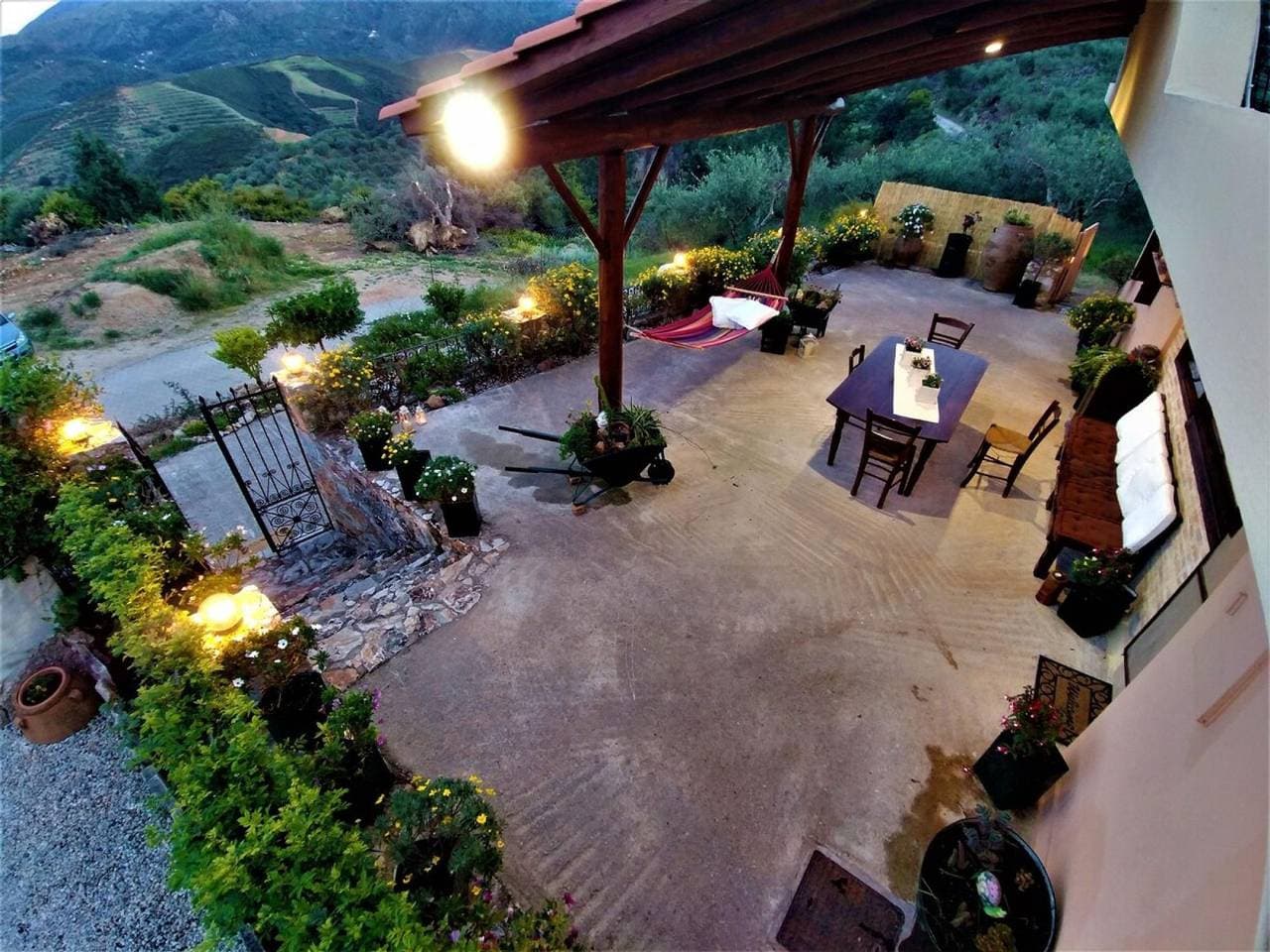 Foto 2 von 34: Ferienhaus für 5 Personen mit Terrasse