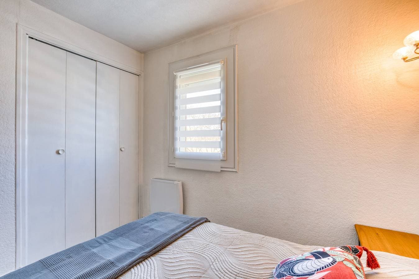 Foto 11 von 23: Apartment 'Super auf der Fischerinsel' mit Meerblick, privater Terrasse & Klimaanlage