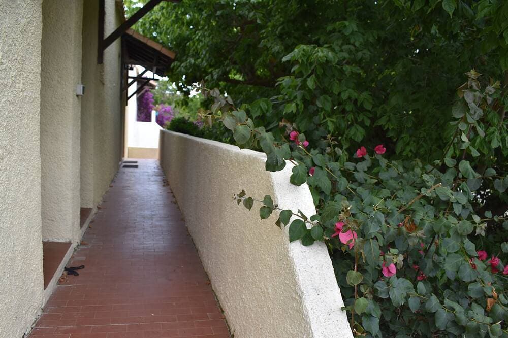Foto 10 von 28: Strand 50 m. Ruhig, Grill, Auto vorhanden. Parkplatz. Myrtle Residenz 1